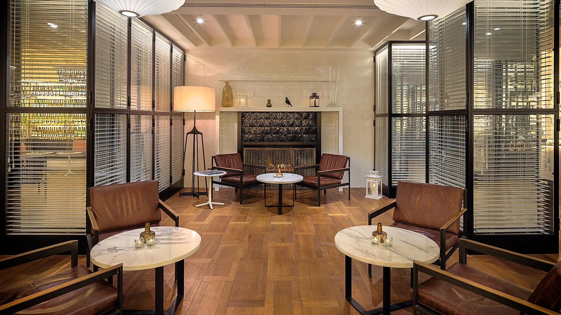 H10 Universitat (Adults Only) Barcelona 4*,