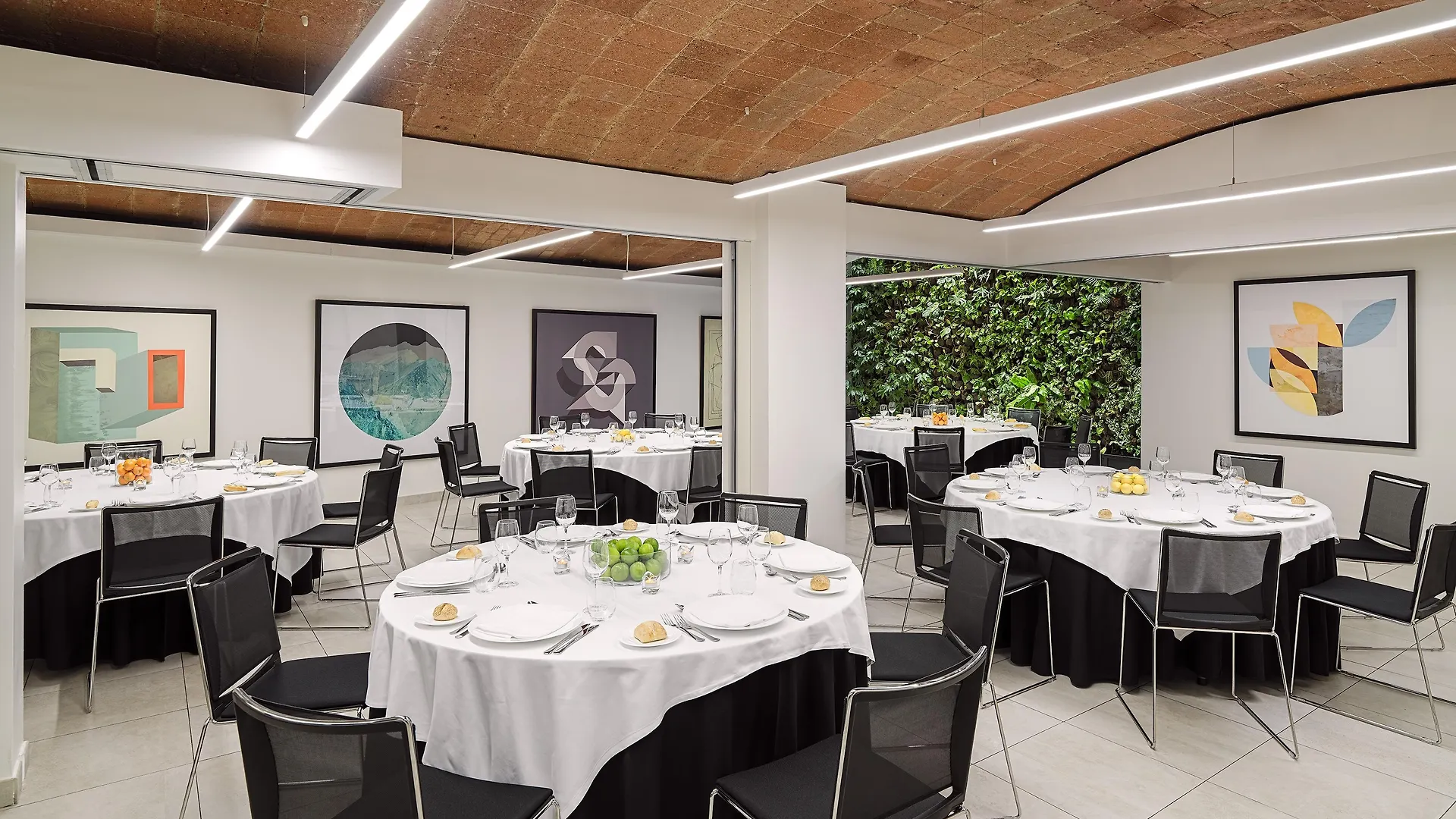 H10 Universitat (Adults Only) Barcelona