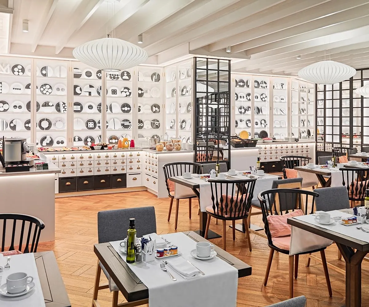 H10 Universitat (Adults Only) Barcelona