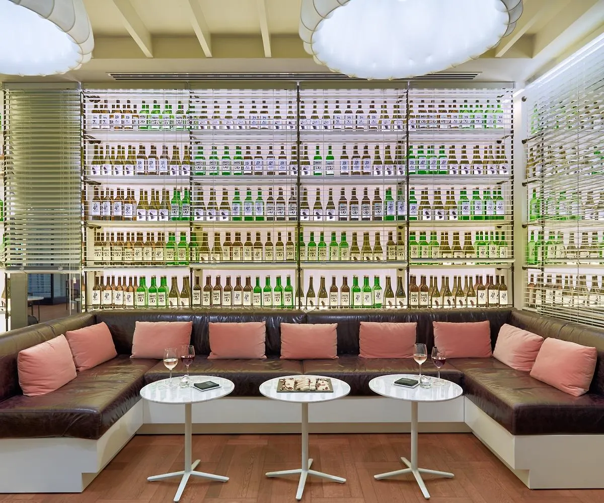 H10 Universitat (Adults Only) Barcelona 4*,