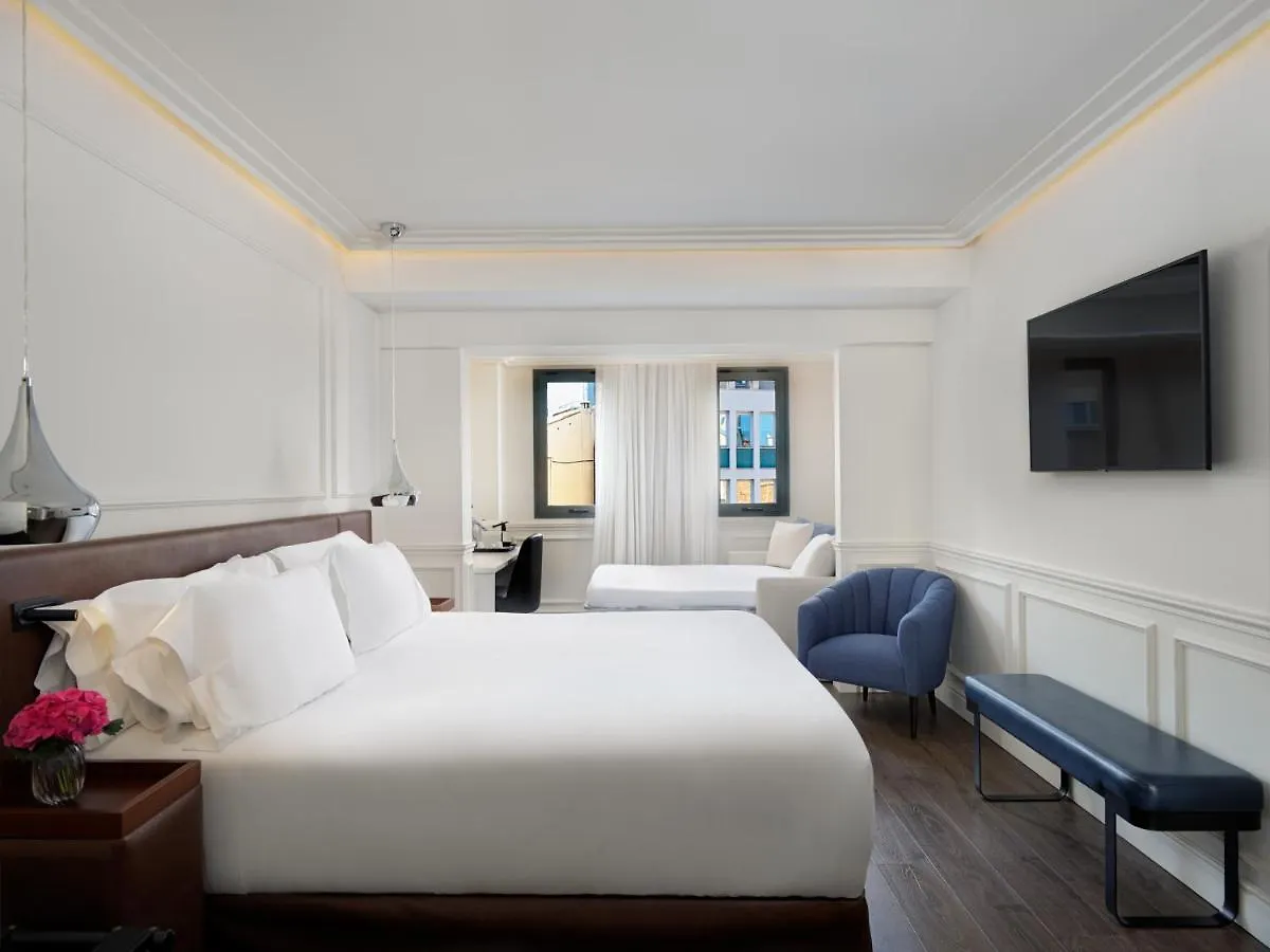 H10 Universitat (Adults Only) Barcelona