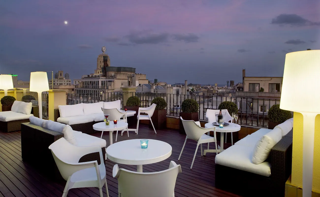H10 Universitat (Adults Only) Barcelona 4*,